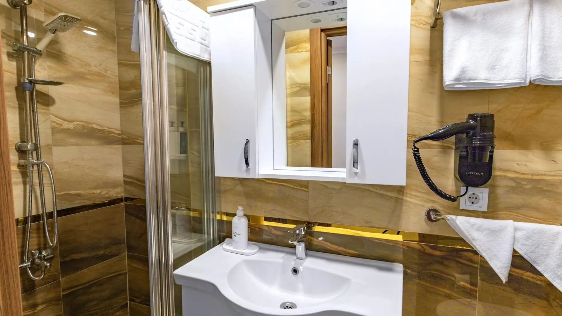 Quinnova Hotel Κωνσταντινούπολη Τουρκία